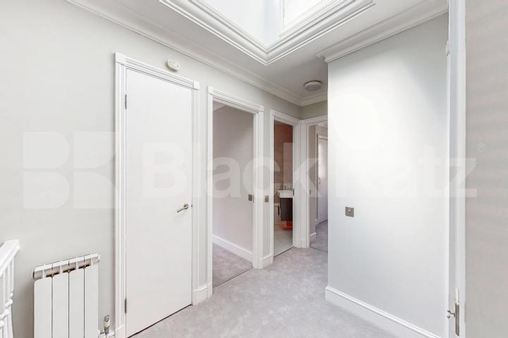 Period charm with contemporary living in Belgravia   Cobham Court Chester Close, Belgravia 